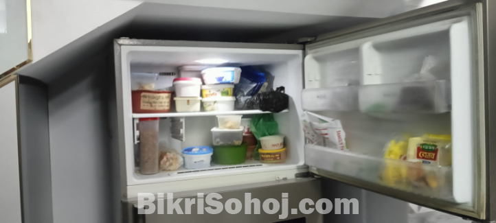 ফ্রিজ বিক্রয় হইবে